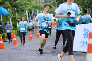 BIB: 1427
                            <button type="button" onclick="openModal(6193186)" class="btn btn-primary btn-sm float-right btn-popup" data-toggle="modal" data-target=".modal-high-quality">
                        <i class="fas fa-shopping-cart"></i> Add to Cart
                    </button>
                                            <button type="button" onclick="isThisMe(6193186, true)" class="btn btn-success btn-sm float-right btn-popup btn-isme hidden" data-toggle="tooltip" data-placement="bottom" title="นี่คือรูปของคุณใช่ไหม คลิกที่นี่เพื่อเอาเข้าอัลบั้ม">
                        <i class="fas fa-plus"></i> Add to album
                    </button>
                    <button type="button" onclick="isThisMe(6193186, false)" class="btn btn-warning btn-sm float-right btn-popup btn-isnotme hidden">
                        <i class="fas fa-ban"></i> Remove from album
                    </button>