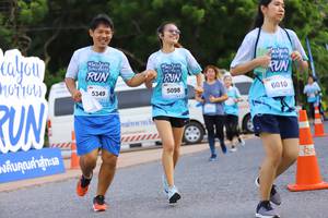 BIB: 6010, 5098, 5349
                            <button type="button" onclick="openModal(6193196)" class="btn btn-primary btn-sm float-right btn-popup" data-toggle="modal" data-target=".modal-high-quality">
                        <i class="fas fa-shopping-cart"></i> Add to Cart
                    </button>
                                            <button type="button" onclick="isThisMe(6193196, true)" class="btn btn-success btn-sm float-right btn-popup btn-isme hidden" data-toggle="tooltip" data-placement="bottom" title="นี่คือรูปของคุณใช่ไหม คลิกที่นี่เพื่อเอาเข้าอัลบั้ม">
                        <i class="fas fa-plus"></i> Add to album
                    </button>
                    <button type="button" onclick="isThisMe(6193196, false)" class="btn btn-warning btn-sm float-right btn-popup btn-isnotme hidden">
                        <i class="fas fa-ban"></i> Remove from album
                    </button>