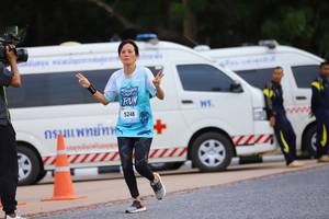 BIB: 5248
                            <button type="button" onclick="openModal(6191752)" class="btn btn-primary btn-sm float-right btn-popup" data-toggle="modal" data-target=".modal-high-quality">
                        <i class="fas fa-shopping-cart"></i> Add to Cart
                    </button>
                                            <button type="button" onclick="isThisMe(6191752, true)" class="btn btn-success btn-sm float-right btn-popup btn-isme hidden" data-toggle="tooltip" data-placement="bottom" title="นี่คือรูปของคุณใช่ไหม คลิกที่นี่เพื่อเอาเข้าอัลบั้ม">
                        <i class="fas fa-plus"></i> Add to album
                    </button>
                    <button type="button" onclick="isThisMe(6191752, false)" class="btn btn-warning btn-sm float-right btn-popup btn-isnotme hidden">
                        <i class="fas fa-ban"></i> Remove from album
                    </button>