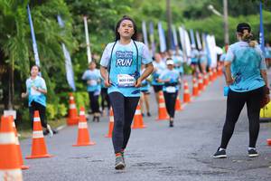 BIB: 1366
                            <button type="button" onclick="openModal(6193193)" class="btn btn-primary btn-sm float-right btn-popup" data-toggle="modal" data-target=".modal-high-quality">
                        <i class="fas fa-shopping-cart"></i> Add to Cart
                    </button>
                                            <button type="button" onclick="isThisMe(6193193, true)" class="btn btn-success btn-sm float-right btn-popup btn-isme hidden" data-toggle="tooltip" data-placement="bottom" title="นี่คือรูปของคุณใช่ไหม คลิกที่นี่เพื่อเอาเข้าอัลบั้ม">
                        <i class="fas fa-plus"></i> Add to album
                    </button>
                    <button type="button" onclick="isThisMe(6193193, false)" class="btn btn-warning btn-sm float-right btn-popup btn-isnotme hidden">
                        <i class="fas fa-ban"></i> Remove from album
                    </button>