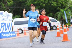 BIB: 6526, 6540
                            <button type="button" onclick="openModal(6194274)" class="btn btn-primary btn-sm float-right btn-popup" data-toggle="modal" data-target=".modal-high-quality">
                        <i class="fas fa-shopping-cart"></i> Add to Cart
                    </button>
                                            <button type="button" onclick="isThisMe(6194274, true)" class="btn btn-success btn-sm float-right btn-popup btn-isme hidden" data-toggle="tooltip" data-placement="bottom" title="นี่คือรูปของคุณใช่ไหม คลิกที่นี่เพื่อเอาเข้าอัลบั้ม">
                        <i class="fas fa-plus"></i> Add to album
                    </button>
                    <button type="button" onclick="isThisMe(6194274, false)" class="btn btn-warning btn-sm float-right btn-popup btn-isnotme hidden">
                        <i class="fas fa-ban"></i> Remove from album
                    </button>