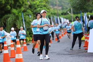 BIB: 1047
                            <button type="button" onclick="openModal(6193175)" class="btn btn-primary btn-sm float-right btn-popup" data-toggle="modal" data-target=".modal-high-quality">
                        <i class="fas fa-shopping-cart"></i> Add to Cart
                    </button>
                                            <button type="button" onclick="isThisMe(6193175, true)" class="btn btn-success btn-sm float-right btn-popup btn-isme hidden" data-toggle="tooltip" data-placement="bottom" title="นี่คือรูปของคุณใช่ไหม คลิกที่นี่เพื่อเอาเข้าอัลบั้ม">
                        <i class="fas fa-plus"></i> Add to album
                    </button>
                    <button type="button" onclick="isThisMe(6193175, false)" class="btn btn-warning btn-sm float-right btn-popup btn-isnotme hidden">
                        <i class="fas fa-ban"></i> Remove from album
                    </button>