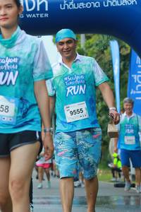 BIB: 9555, 043
                            <button type="button" onclick="openModal(6185161)" class="btn btn-primary btn-sm float-right btn-popup" data-toggle="modal" data-target=".modal-high-quality">
                        <i class="fas fa-shopping-cart"></i> Add to Cart
                    </button>
                                            <button type="button" onclick="isThisMe(6185161, true)" class="btn btn-success btn-sm float-right btn-popup btn-isme hidden" data-toggle="tooltip" data-placement="bottom" title="นี่คือรูปของคุณใช่ไหม คลิกที่นี่เพื่อเอาเข้าอัลบั้ม">
                        <i class="fas fa-plus"></i> Add to album
                    </button>
                    <button type="button" onclick="isThisMe(6185161, false)" class="btn btn-warning btn-sm float-right btn-popup btn-isnotme hidden">
                        <i class="fas fa-ban"></i> Remove from album
                    </button>