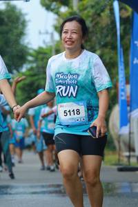 BIB: 5118
                            <button type="button" onclick="openModal(6185152)" class="btn btn-primary btn-sm float-right btn-popup" data-toggle="modal" data-target=".modal-high-quality">
                        <i class="fas fa-shopping-cart"></i> Add to Cart
                    </button>
                                            <button type="button" onclick="isThisMe(6185152, true)" class="btn btn-success btn-sm float-right btn-popup btn-isme hidden" data-toggle="tooltip" data-placement="bottom" title="นี่คือรูปของคุณใช่ไหม คลิกที่นี่เพื่อเอาเข้าอัลบั้ม">
                        <i class="fas fa-plus"></i> Add to album
                    </button>
                    <button type="button" onclick="isThisMe(6185152, false)" class="btn btn-warning btn-sm float-right btn-popup btn-isnotme hidden">
                        <i class="fas fa-ban"></i> Remove from album
                    </button>