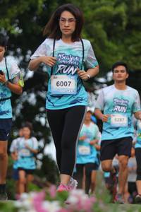 BIB: 6007, 5287
                            <button type="button" onclick="openModal(6176206)" class="btn btn-primary btn-sm float-right btn-popup" data-toggle="modal" data-target=".modal-high-quality">
                        <i class="fas fa-shopping-cart"></i> Add to Cart
                    </button>
                                            <button type="button" onclick="isThisMe(6176206, true)" class="btn btn-success btn-sm float-right btn-popup btn-isme hidden" data-toggle="tooltip" data-placement="bottom" title="นี่คือรูปของคุณใช่ไหม คลิกที่นี่เพื่อเอาเข้าอัลบั้ม">
                        <i class="fas fa-plus"></i> Add to album
                    </button>
                    <button type="button" onclick="isThisMe(6176206, false)" class="btn btn-warning btn-sm float-right btn-popup btn-isnotme hidden">
                        <i class="fas fa-ban"></i> Remove from album
                    </button>