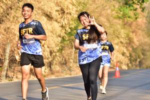 BIB: 1295
                            <button type="button" onclick="openModal(7155292)" class="btn btn-primary btn-sm float-right btn-popup" data-toggle="modal" data-target=".modal-high-quality">
                        <i class="fas fa-shopping-cart"></i> Add to Cart
                    </button>
                                            <button type="button" onclick="isThisMe(7155292, true)" class="btn btn-success btn-sm float-right btn-popup btn-isme hidden" data-toggle="tooltip" data-placement="bottom" title="นี่คือรูปของคุณใช่ไหม คลิกที่นี่เพื่อเอาเข้าอัลบั้ม">
                        <i class="fas fa-plus"></i> Add to album
                    </button>
                    <button type="button" onclick="isThisMe(7155292, false)" class="btn btn-warning btn-sm float-right btn-popup btn-isnotme hidden">
                        <i class="fas fa-ban"></i> Remove from album
                    </button>