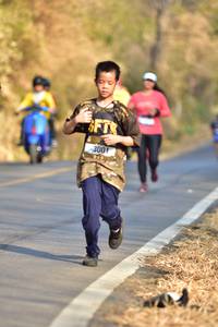 BIB: 3001
                            <button type="button" onclick="openModal(7155571)" class="btn btn-primary btn-sm float-right btn-popup" data-toggle="modal" data-target=".modal-high-quality">
                        <i class="fas fa-shopping-cart"></i> Add to Cart
                    </button>
                                            <button type="button" onclick="isThisMe(7155571, true)" class="btn btn-success btn-sm float-right btn-popup btn-isme hidden" data-toggle="tooltip" data-placement="bottom" title="นี่คือรูปของคุณใช่ไหม คลิกที่นี่เพื่อเอาเข้าอัลบั้ม">
                        <i class="fas fa-plus"></i> Add to album
                    </button>
                    <button type="button" onclick="isThisMe(7155571, false)" class="btn btn-warning btn-sm float-right btn-popup btn-isnotme hidden">
                        <i class="fas fa-ban"></i> Remove from album
                    </button>