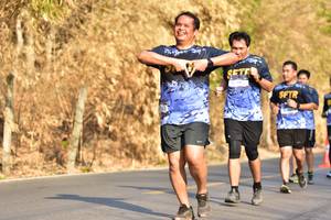 BIB: 
                            <button type="button" onclick="openModal(7155338)" class="btn btn-primary btn-sm float-right btn-popup" data-toggle="modal" data-target=".modal-high-quality">
                        <i class="fas fa-shopping-cart"></i> Add to Cart
                    </button>
                                            <button type="button" onclick="isThisMe(7155338, true)" class="btn btn-success btn-sm float-right btn-popup btn-isme hidden" data-toggle="tooltip" data-placement="bottom" title="นี่คือรูปของคุณใช่ไหม คลิกที่นี่เพื่อเอาเข้าอัลบั้ม">
                        <i class="fas fa-plus"></i> Add to album
                    </button>
                    <button type="button" onclick="isThisMe(7155338, false)" class="btn btn-warning btn-sm float-right btn-popup btn-isnotme hidden">
                        <i class="fas fa-ban"></i> Remove from album
                    </button>