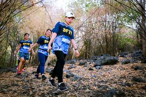 BIB: 2241
                            <button type="button" onclick="openModal(7222996)" class="btn btn-primary btn-sm float-right btn-popup" data-toggle="modal" data-target=".modal-high-quality">
                        <i class="fas fa-shopping-cart"></i> Add to Cart
                    </button>
                                            <button type="button" onclick="isThisMe(7222996, true)" class="btn btn-success btn-sm float-right btn-popup btn-isme hidden" data-toggle="tooltip" data-placement="bottom" title="นี่คือรูปของคุณใช่ไหม คลิกที่นี่เพื่อเอาเข้าอัลบั้ม">
                        <i class="fas fa-plus"></i> Add to album
                    </button>
                    <button type="button" onclick="isThisMe(7222996, false)" class="btn btn-warning btn-sm float-right btn-popup btn-isnotme hidden">
                        <i class="fas fa-ban"></i> Remove from album
                    </button>