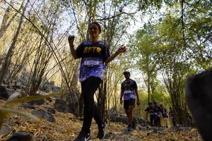 BIB: 7082
                            <button type="button" onclick="openModal(7190038)" class="btn btn-primary btn-sm float-right btn-popup" data-toggle="modal" data-target=".modal-high-quality">
                        <i class="fas fa-shopping-cart"></i> Add to Cart
                    </button>
                                            <button type="button" onclick="isThisMe(7190038, true)" class="btn btn-success btn-sm float-right btn-popup btn-isme hidden" data-toggle="tooltip" data-placement="bottom" title="นี่คือรูปของคุณใช่ไหม คลิกที่นี่เพื่อเอาเข้าอัลบั้ม">
                        <i class="fas fa-plus"></i> Add to album
                    </button>
                    <button type="button" onclick="isThisMe(7190038, false)" class="btn btn-warning btn-sm float-right btn-popup btn-isnotme hidden">
                        <i class="fas fa-ban"></i> Remove from album
                    </button>