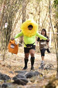 BIB: 3052
                            <button type="button" onclick="openModal(7197775)" class="btn btn-primary btn-sm float-right btn-popup" data-toggle="modal" data-target=".modal-high-quality">
                        <i class="fas fa-shopping-cart"></i> Add to Cart
                    </button>
                                            <button type="button" onclick="isThisMe(7197775, true)" class="btn btn-success btn-sm float-right btn-popup btn-isme hidden" data-toggle="tooltip" data-placement="bottom" title="นี่คือรูปของคุณใช่ไหม คลิกที่นี่เพื่อเอาเข้าอัลบั้ม">
                        <i class="fas fa-plus"></i> Add to album
                    </button>
                    <button type="button" onclick="isThisMe(7197775, false)" class="btn btn-warning btn-sm float-right btn-popup btn-isnotme hidden">
                        <i class="fas fa-ban"></i> Remove from album
                    </button>