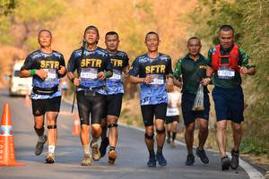 BIB: 7476, 453, 455
                            <button type="button" onclick="openModal(7231264)" class="btn btn-primary btn-sm float-right btn-popup" data-toggle="modal" data-target=".modal-high-quality">
                        <i class="fas fa-shopping-cart"></i> Add to Cart
                    </button>
                                            <button type="button" onclick="isThisMe(7231264, true)" class="btn btn-success btn-sm float-right btn-popup btn-isme hidden" data-toggle="tooltip" data-placement="bottom" title="นี่คือรูปของคุณใช่ไหม คลิกที่นี่เพื่อเอาเข้าอัลบั้ม">
                        <i class="fas fa-plus"></i> Add to album
                    </button>
                    <button type="button" onclick="isThisMe(7231264, false)" class="btn btn-warning btn-sm float-right btn-popup btn-isnotme hidden">
                        <i class="fas fa-ban"></i> Remove from album
                    </button>