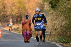 BIB: 2872
                            <button type="button" onclick="openModal(7231227)" class="btn btn-primary btn-sm float-right btn-popup" data-toggle="modal" data-target=".modal-high-quality">
                        <i class="fas fa-shopping-cart"></i> Add to Cart
                    </button>
                                            <button type="button" onclick="isThisMe(7231227, true)" class="btn btn-success btn-sm float-right btn-popup btn-isme hidden" data-toggle="tooltip" data-placement="bottom" title="นี่คือรูปของคุณใช่ไหม คลิกที่นี่เพื่อเอาเข้าอัลบั้ม">
                        <i class="fas fa-plus"></i> Add to album
                    </button>
                    <button type="button" onclick="isThisMe(7231227, false)" class="btn btn-warning btn-sm float-right btn-popup btn-isnotme hidden">
                        <i class="fas fa-ban"></i> Remove from album
                    </button>