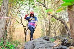 BIB: 1393
                            <button type="button" onclick="openModal(7185318)" class="btn btn-primary btn-sm float-right btn-popup" data-toggle="modal" data-target=".modal-high-quality">
                        <i class="fas fa-shopping-cart"></i> Add to Cart
                    </button>
                                            <button type="button" onclick="isThisMe(7185318, true)" class="btn btn-success btn-sm float-right btn-popup btn-isme hidden" data-toggle="tooltip" data-placement="bottom" title="นี่คือรูปของคุณใช่ไหม คลิกที่นี่เพื่อเอาเข้าอัลบั้ม">
                        <i class="fas fa-plus"></i> Add to album
                    </button>
                    <button type="button" onclick="isThisMe(7185318, false)" class="btn btn-warning btn-sm float-right btn-popup btn-isnotme hidden">
                        <i class="fas fa-ban"></i> Remove from album
                    </button>