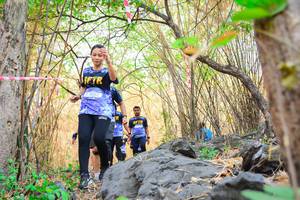 BIB: 3082
                            <button type="button" onclick="openModal(7198823)" class="btn btn-primary btn-sm float-right btn-popup" data-toggle="modal" data-target=".modal-high-quality">
                        <i class="fas fa-shopping-cart"></i> Add to Cart
                    </button>
                                            <button type="button" onclick="isThisMe(7198823, true)" class="btn btn-success btn-sm float-right btn-popup btn-isme hidden" data-toggle="tooltip" data-placement="bottom" title="นี่คือรูปของคุณใช่ไหม คลิกที่นี่เพื่อเอาเข้าอัลบั้ม">
                        <i class="fas fa-plus"></i> Add to album
                    </button>
                    <button type="button" onclick="isThisMe(7198823, false)" class="btn btn-warning btn-sm float-right btn-popup btn-isnotme hidden">
                        <i class="fas fa-ban"></i> Remove from album
                    </button>