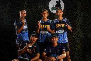 BIB: 7282, 7283
                            <button type="button" onclick="openModal(7234391)" class="btn btn-primary btn-sm float-right btn-popup" data-toggle="modal" data-target=".modal-high-quality">
                        <i class="fas fa-shopping-cart"></i> Add to Cart
                    </button>
                                            <button type="button" onclick="isThisMe(7234391, true)" class="btn btn-success btn-sm float-right btn-popup btn-isme hidden" data-toggle="tooltip" data-placement="bottom" title="นี่คือรูปของคุณใช่ไหม คลิกที่นี่เพื่อเอาเข้าอัลบั้ม">
                        <i class="fas fa-plus"></i> Add to album
                    </button>
                    <button type="button" onclick="isThisMe(7234391, false)" class="btn btn-warning btn-sm float-right btn-popup btn-isnotme hidden">
                        <i class="fas fa-ban"></i> Remove from album
                    </button>