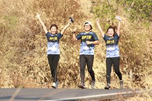 BIB: 
                            <button type="button" onclick="openModal(7174289)" class="btn btn-primary btn-sm float-right btn-popup" data-toggle="modal" data-target=".modal-high-quality">
                        <i class="fas fa-shopping-cart"></i> Add to Cart
                    </button>
                                            <button type="button" onclick="isThisMe(7174289, true)" class="btn btn-success btn-sm float-right btn-popup btn-isme hidden" data-toggle="tooltip" data-placement="bottom" title="นี่คือรูปของคุณใช่ไหม คลิกที่นี่เพื่อเอาเข้าอัลบั้ม">
                        <i class="fas fa-plus"></i> Add to album
                    </button>
                    <button type="button" onclick="isThisMe(7174289, false)" class="btn btn-warning btn-sm float-right btn-popup btn-isnotme hidden">
                        <i class="fas fa-ban"></i> Remove from album
                    </button>