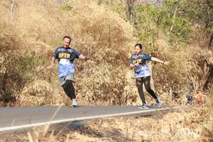 BIB: 
                            <button type="button" onclick="openModal(7184586)" class="btn btn-primary btn-sm float-right btn-popup" data-toggle="modal" data-target=".modal-high-quality">
                        <i class="fas fa-shopping-cart"></i> Add to Cart
                    </button>
                                            <button type="button" onclick="isThisMe(7184586, true)" class="btn btn-success btn-sm float-right btn-popup btn-isme hidden" data-toggle="tooltip" data-placement="bottom" title="นี่คือรูปของคุณใช่ไหม คลิกที่นี่เพื่อเอาเข้าอัลบั้ม">
                        <i class="fas fa-plus"></i> Add to album
                    </button>
                    <button type="button" onclick="isThisMe(7184586, false)" class="btn btn-warning btn-sm float-right btn-popup btn-isnotme hidden">
                        <i class="fas fa-ban"></i> Remove from album
                    </button>