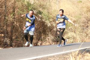 BIB: 
                            <button type="button" onclick="openModal(7184617)" class="btn btn-primary btn-sm float-right btn-popup" data-toggle="modal" data-target=".modal-high-quality">
                        <i class="fas fa-shopping-cart"></i> Add to Cart
                    </button>
                                            <button type="button" onclick="isThisMe(7184617, true)" class="btn btn-success btn-sm float-right btn-popup btn-isme hidden" data-toggle="tooltip" data-placement="bottom" title="นี่คือรูปของคุณใช่ไหม คลิกที่นี่เพื่อเอาเข้าอัลบั้ม">
                        <i class="fas fa-plus"></i> Add to album
                    </button>
                    <button type="button" onclick="isThisMe(7184617, false)" class="btn btn-warning btn-sm float-right btn-popup btn-isnotme hidden">
                        <i class="fas fa-ban"></i> Remove from album
                    </button>