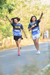 BIB: 1225, 2224
                            <button type="button" onclick="openModal(7194502)" class="btn btn-primary btn-sm float-right btn-popup" data-toggle="modal" data-target=".modal-high-quality">
                        <i class="fas fa-shopping-cart"></i> Add to Cart
                    </button>
                                            <button type="button" onclick="isThisMe(7194502, true)" class="btn btn-success btn-sm float-right btn-popup btn-isme hidden" data-toggle="tooltip" data-placement="bottom" title="นี่คือรูปของคุณใช่ไหม คลิกที่นี่เพื่อเอาเข้าอัลบั้ม">
                        <i class="fas fa-plus"></i> Add to album
                    </button>
                    <button type="button" onclick="isThisMe(7194502, false)" class="btn btn-warning btn-sm float-right btn-popup btn-isnotme hidden">
                        <i class="fas fa-ban"></i> Remove from album
                    </button>