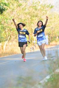 BIB: 224
                            <button type="button" onclick="openModal(7193952)" class="btn btn-primary btn-sm float-right btn-popup" data-toggle="modal" data-target=".modal-high-quality">
                        <i class="fas fa-shopping-cart"></i> Add to Cart
                    </button>
                                            <button type="button" onclick="isThisMe(7193952, true)" class="btn btn-success btn-sm float-right btn-popup btn-isme hidden" data-toggle="tooltip" data-placement="bottom" title="นี่คือรูปของคุณใช่ไหม คลิกที่นี่เพื่อเอาเข้าอัลบั้ม">
                        <i class="fas fa-plus"></i> Add to album
                    </button>
                    <button type="button" onclick="isThisMe(7193952, false)" class="btn btn-warning btn-sm float-right btn-popup btn-isnotme hidden">
                        <i class="fas fa-ban"></i> Remove from album
                    </button>