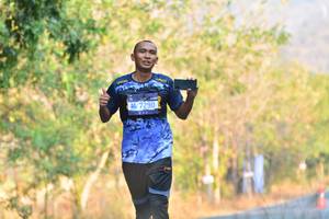 BIB: 7290
                            <button type="button" onclick="openModal(7197741)" class="btn btn-primary btn-sm float-right btn-popup" data-toggle="modal" data-target=".modal-high-quality">
                        <i class="fas fa-shopping-cart"></i> Add to Cart
                    </button>
                                            <button type="button" onclick="isThisMe(7197741, true)" class="btn btn-success btn-sm float-right btn-popup btn-isme hidden" data-toggle="tooltip" data-placement="bottom" title="นี่คือรูปของคุณใช่ไหม คลิกที่นี่เพื่อเอาเข้าอัลบั้ม">
                        <i class="fas fa-plus"></i> Add to album
                    </button>
                    <button type="button" onclick="isThisMe(7197741, false)" class="btn btn-warning btn-sm float-right btn-popup btn-isnotme hidden">
                        <i class="fas fa-ban"></i> Remove from album
                    </button>