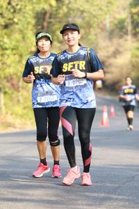 BIB: 7262, 7263
                            <button type="button" onclick="openModal(7255261)" class="btn btn-primary btn-sm float-right btn-popup" data-toggle="modal" data-target=".modal-high-quality">
                        <i class="fas fa-shopping-cart"></i> Add to Cart
                    </button>
                                            <button type="button" onclick="isThisMe(7255261, true)" class="btn btn-success btn-sm float-right btn-popup btn-isme hidden" data-toggle="tooltip" data-placement="bottom" title="นี่คือรูปของคุณใช่ไหม คลิกที่นี่เพื่อเอาเข้าอัลบั้ม">
                        <i class="fas fa-plus"></i> Add to album
                    </button>
                    <button type="button" onclick="isThisMe(7255261, false)" class="btn btn-warning btn-sm float-right btn-popup btn-isnotme hidden">
                        <i class="fas fa-ban"></i> Remove from album
                    </button>