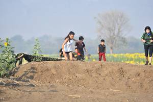 BIB: 
                            <button type="button" onclick="openModal(7147242)" class="btn btn-primary btn-sm float-right btn-popup" data-toggle="modal" data-target=".modal-high-quality">
                        <i class="fas fa-shopping-cart"></i> Add to Cart
                    </button>
                                            <button type="button" onclick="isThisMe(7147242, true)" class="btn btn-success btn-sm float-right btn-popup btn-isme hidden" data-toggle="tooltip" data-placement="bottom" title="นี่คือรูปของคุณใช่ไหม คลิกที่นี่เพื่อเอาเข้าอัลบั้ม">
                        <i class="fas fa-plus"></i> Add to album
                    </button>
                    <button type="button" onclick="isThisMe(7147242, false)" class="btn btn-warning btn-sm float-right btn-popup btn-isnotme hidden">
                        <i class="fas fa-ban"></i> Remove from album
                    </button>