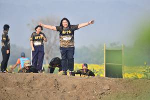 BIB: 3121
                            <button type="button" onclick="openModal(7147325)" class="btn btn-primary btn-sm float-right btn-popup" data-toggle="modal" data-target=".modal-high-quality">
                        <i class="fas fa-shopping-cart"></i> Add to Cart
                    </button>
                                            <button type="button" onclick="isThisMe(7147325, true)" class="btn btn-success btn-sm float-right btn-popup btn-isme hidden" data-toggle="tooltip" data-placement="bottom" title="นี่คือรูปของคุณใช่ไหม คลิกที่นี่เพื่อเอาเข้าอัลบั้ม">
                        <i class="fas fa-plus"></i> Add to album
                    </button>
                    <button type="button" onclick="isThisMe(7147325, false)" class="btn btn-warning btn-sm float-right btn-popup btn-isnotme hidden">
                        <i class="fas fa-ban"></i> Remove from album
                    </button>