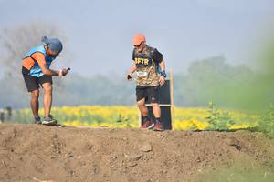 BIB: 3092
                            <button type="button" onclick="openModal(7147273)" class="btn btn-primary btn-sm float-right btn-popup" data-toggle="modal" data-target=".modal-high-quality">
                        <i class="fas fa-shopping-cart"></i> Add to Cart
                    </button>
                                            <button type="button" onclick="isThisMe(7147273, true)" class="btn btn-success btn-sm float-right btn-popup btn-isme hidden" data-toggle="tooltip" data-placement="bottom" title="นี่คือรูปของคุณใช่ไหม คลิกที่นี่เพื่อเอาเข้าอัลบั้ม">
                        <i class="fas fa-plus"></i> Add to album
                    </button>
                    <button type="button" onclick="isThisMe(7147273, false)" class="btn btn-warning btn-sm float-right btn-popup btn-isnotme hidden">
                        <i class="fas fa-ban"></i> Remove from album
                    </button>