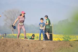 BIB: 3029, 3031
                            <button type="button" onclick="openModal(7147127)" class="btn btn-primary btn-sm float-right btn-popup" data-toggle="modal" data-target=".modal-high-quality">
                        <i class="fas fa-shopping-cart"></i> Add to Cart
                    </button>
                                            <button type="button" onclick="isThisMe(7147127, true)" class="btn btn-success btn-sm float-right btn-popup btn-isme hidden" data-toggle="tooltip" data-placement="bottom" title="นี่คือรูปของคุณใช่ไหม คลิกที่นี่เพื่อเอาเข้าอัลบั้ม">
                        <i class="fas fa-plus"></i> Add to album
                    </button>
                    <button type="button" onclick="isThisMe(7147127, false)" class="btn btn-warning btn-sm float-right btn-popup btn-isnotme hidden">
                        <i class="fas fa-ban"></i> Remove from album
                    </button>