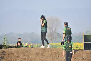 BIB: 
                            <button type="button" onclick="openModal(7147141)" class="btn btn-primary btn-sm float-right btn-popup" data-toggle="modal" data-target=".modal-high-quality">
                        <i class="fas fa-shopping-cart"></i> Add to Cart
                    </button>
                                            <button type="button" onclick="isThisMe(7147141, true)" class="btn btn-success btn-sm float-right btn-popup btn-isme hidden" data-toggle="tooltip" data-placement="bottom" title="นี่คือรูปของคุณใช่ไหม คลิกที่นี่เพื่อเอาเข้าอัลบั้ม">
                        <i class="fas fa-plus"></i> Add to album
                    </button>
                    <button type="button" onclick="isThisMe(7147141, false)" class="btn btn-warning btn-sm float-right btn-popup btn-isnotme hidden">
                        <i class="fas fa-ban"></i> Remove from album
                    </button>