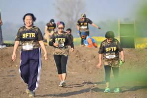 BIB: 3091
                            <button type="button" onclick="openModal(7147345)" class="btn btn-primary btn-sm float-right btn-popup" data-toggle="modal" data-target=".modal-high-quality">
                        <i class="fas fa-shopping-cart"></i> Add to Cart
                    </button>
                                            <button type="button" onclick="isThisMe(7147345, true)" class="btn btn-success btn-sm float-right btn-popup btn-isme hidden" data-toggle="tooltip" data-placement="bottom" title="นี่คือรูปของคุณใช่ไหม คลิกที่นี่เพื่อเอาเข้าอัลบั้ม">
                        <i class="fas fa-plus"></i> Add to album
                    </button>
                    <button type="button" onclick="isThisMe(7147345, false)" class="btn btn-warning btn-sm float-right btn-popup btn-isnotme hidden">
                        <i class="fas fa-ban"></i> Remove from album
                    </button>