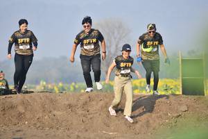 BIB: 3067, 3106
                            <button type="button" onclick="openModal(7147351)" class="btn btn-primary btn-sm float-right btn-popup" data-toggle="modal" data-target=".modal-high-quality">
                        <i class="fas fa-shopping-cart"></i> Add to Cart
                    </button>
                                            <button type="button" onclick="isThisMe(7147351, true)" class="btn btn-success btn-sm float-right btn-popup btn-isme hidden" data-toggle="tooltip" data-placement="bottom" title="นี่คือรูปของคุณใช่ไหม คลิกที่นี่เพื่อเอาเข้าอัลบั้ม">
                        <i class="fas fa-plus"></i> Add to album
                    </button>
                    <button type="button" onclick="isThisMe(7147351, false)" class="btn btn-warning btn-sm float-right btn-popup btn-isnotme hidden">
                        <i class="fas fa-ban"></i> Remove from album
                    </button>