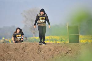 BIB: 3047
                            <button type="button" onclick="openModal(7147295)" class="btn btn-primary btn-sm float-right btn-popup" data-toggle="modal" data-target=".modal-high-quality">
                        <i class="fas fa-shopping-cart"></i> Add to Cart
                    </button>
                                            <button type="button" onclick="isThisMe(7147295, true)" class="btn btn-success btn-sm float-right btn-popup btn-isme hidden" data-toggle="tooltip" data-placement="bottom" title="นี่คือรูปของคุณใช่ไหม คลิกที่นี่เพื่อเอาเข้าอัลบั้ม">
                        <i class="fas fa-plus"></i> Add to album
                    </button>
                    <button type="button" onclick="isThisMe(7147295, false)" class="btn btn-warning btn-sm float-right btn-popup btn-isnotme hidden">
                        <i class="fas fa-ban"></i> Remove from album
                    </button>