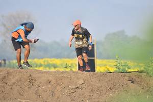 BIB: 3092
                            <button type="button" onclick="openModal(7147269)" class="btn btn-primary btn-sm float-right btn-popup" data-toggle="modal" data-target=".modal-high-quality">
                        <i class="fas fa-shopping-cart"></i> Add to Cart
                    </button>
                                            <button type="button" onclick="isThisMe(7147269, true)" class="btn btn-success btn-sm float-right btn-popup btn-isme hidden" data-toggle="tooltip" data-placement="bottom" title="นี่คือรูปของคุณใช่ไหม คลิกที่นี่เพื่อเอาเข้าอัลบั้ม">
                        <i class="fas fa-plus"></i> Add to album
                    </button>
                    <button type="button" onclick="isThisMe(7147269, false)" class="btn btn-warning btn-sm float-right btn-popup btn-isnotme hidden">
                        <i class="fas fa-ban"></i> Remove from album
                    </button>