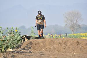 BIB: 049
                            <button type="button" onclick="openModal(7147225)" class="btn btn-primary btn-sm float-right btn-popup" data-toggle="modal" data-target=".modal-high-quality">
                        <i class="fas fa-shopping-cart"></i> Add to Cart
                    </button>
                                            <button type="button" onclick="isThisMe(7147225, true)" class="btn btn-success btn-sm float-right btn-popup btn-isme hidden" data-toggle="tooltip" data-placement="bottom" title="นี่คือรูปของคุณใช่ไหม คลิกที่นี่เพื่อเอาเข้าอัลบั้ม">
                        <i class="fas fa-plus"></i> Add to album
                    </button>
                    <button type="button" onclick="isThisMe(7147225, false)" class="btn btn-warning btn-sm float-right btn-popup btn-isnotme hidden">
                        <i class="fas fa-ban"></i> Remove from album
                    </button>