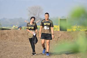 BIB: 3072
                            <button type="button" onclick="openModal(7147398)" class="btn btn-primary btn-sm float-right btn-popup" data-toggle="modal" data-target=".modal-high-quality">
                        <i class="fas fa-shopping-cart"></i> Add to Cart
                    </button>
                                            <button type="button" onclick="isThisMe(7147398, true)" class="btn btn-success btn-sm float-right btn-popup btn-isme hidden" data-toggle="tooltip" data-placement="bottom" title="นี่คือรูปของคุณใช่ไหม คลิกที่นี่เพื่อเอาเข้าอัลบั้ม">
                        <i class="fas fa-plus"></i> Add to album
                    </button>
                    <button type="button" onclick="isThisMe(7147398, false)" class="btn btn-warning btn-sm float-right btn-popup btn-isnotme hidden">
                        <i class="fas fa-ban"></i> Remove from album
                    </button>