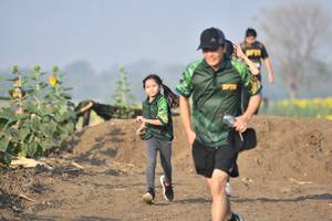 BIB: 
                            <button type="button" onclick="openModal(7147146)" class="btn btn-primary btn-sm float-right btn-popup" data-toggle="modal" data-target=".modal-high-quality">
                        <i class="fas fa-shopping-cart"></i> Add to Cart
                    </button>
                                            <button type="button" onclick="isThisMe(7147146, true)" class="btn btn-success btn-sm float-right btn-popup btn-isme hidden" data-toggle="tooltip" data-placement="bottom" title="นี่คือรูปของคุณใช่ไหม คลิกที่นี่เพื่อเอาเข้าอัลบั้ม">
                        <i class="fas fa-plus"></i> Add to album
                    </button>
                    <button type="button" onclick="isThisMe(7147146, false)" class="btn btn-warning btn-sm float-right btn-popup btn-isnotme hidden">
                        <i class="fas fa-ban"></i> Remove from album
                    </button>