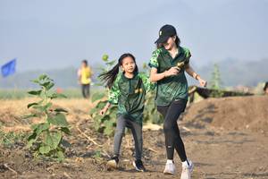 BIB: 
                            <button type="button" onclick="openModal(7147148)" class="btn btn-primary btn-sm float-right btn-popup" data-toggle="modal" data-target=".modal-high-quality">
                        <i class="fas fa-shopping-cart"></i> Add to Cart
                    </button>
                                            <button type="button" onclick="isThisMe(7147148, true)" class="btn btn-success btn-sm float-right btn-popup btn-isme hidden" data-toggle="tooltip" data-placement="bottom" title="นี่คือรูปของคุณใช่ไหม คลิกที่นี่เพื่อเอาเข้าอัลบั้ม">
                        <i class="fas fa-plus"></i> Add to album
                    </button>
                    <button type="button" onclick="isThisMe(7147148, false)" class="btn btn-warning btn-sm float-right btn-popup btn-isnotme hidden">
                        <i class="fas fa-ban"></i> Remove from album
                    </button>