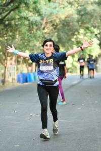 BIB: 47221
                            <button type="button" onclick="openModal(7247295)" class="btn btn-primary btn-sm float-right btn-popup" data-toggle="modal" data-target=".modal-high-quality">
                        <i class="fas fa-shopping-cart"></i> Add to Cart
                    </button>
                                            <button type="button" onclick="isThisMe(7247295, true)" class="btn btn-success btn-sm float-right btn-popup btn-isme hidden" data-toggle="tooltip" data-placement="bottom" title="นี่คือรูปของคุณใช่ไหม คลิกที่นี่เพื่อเอาเข้าอัลบั้ม">
                        <i class="fas fa-plus"></i> Add to album
                    </button>
                    <button type="button" onclick="isThisMe(7247295, false)" class="btn btn-warning btn-sm float-right btn-popup btn-isnotme hidden">
                        <i class="fas fa-ban"></i> Remove from album
                    </button>