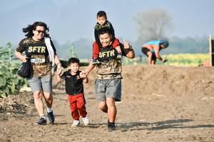 BIB: 3084
                            <button type="button" onclick="openModal(7246941)" class="btn btn-primary btn-sm float-right btn-popup" data-toggle="modal" data-target=".modal-high-quality">
                        <i class="fas fa-shopping-cart"></i> Add to Cart
                    </button>
                                            <button type="button" onclick="isThisMe(7246941, true)" class="btn btn-success btn-sm float-right btn-popup btn-isme hidden" data-toggle="tooltip" data-placement="bottom" title="นี่คือรูปของคุณใช่ไหม คลิกที่นี่เพื่อเอาเข้าอัลบั้ม">
                        <i class="fas fa-plus"></i> Add to album
                    </button>
                    <button type="button" onclick="isThisMe(7246941, false)" class="btn btn-warning btn-sm float-right btn-popup btn-isnotme hidden">
                        <i class="fas fa-ban"></i> Remove from album
                    </button>