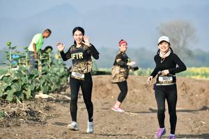 BIB: 3002, 3003
                            <button type="button" onclick="openModal(7247084)" class="btn btn-primary btn-sm float-right btn-popup" data-toggle="modal" data-target=".modal-high-quality">
                        <i class="fas fa-shopping-cart"></i> Add to Cart
                    </button>
                                            <button type="button" onclick="isThisMe(7247084, true)" class="btn btn-success btn-sm float-right btn-popup btn-isme hidden" data-toggle="tooltip" data-placement="bottom" title="นี่คือรูปของคุณใช่ไหม คลิกที่นี่เพื่อเอาเข้าอัลบั้ม">
                        <i class="fas fa-plus"></i> Add to album
                    </button>
                    <button type="button" onclick="isThisMe(7247084, false)" class="btn btn-warning btn-sm float-right btn-popup btn-isnotme hidden">
                        <i class="fas fa-ban"></i> Remove from album
                    </button>