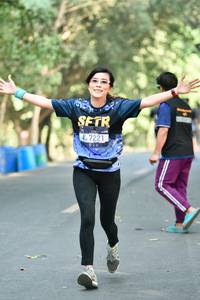 BIB: 7221
                            <button type="button" onclick="openModal(7247293)" class="btn btn-primary btn-sm float-right btn-popup" data-toggle="modal" data-target=".modal-high-quality">
                        <i class="fas fa-shopping-cart"></i> Add to Cart
                    </button>
                                            <button type="button" onclick="isThisMe(7247293, true)" class="btn btn-success btn-sm float-right btn-popup btn-isme hidden" data-toggle="tooltip" data-placement="bottom" title="นี่คือรูปของคุณใช่ไหม คลิกที่นี่เพื่อเอาเข้าอัลบั้ม">
                        <i class="fas fa-plus"></i> Add to album
                    </button>
                    <button type="button" onclick="isThisMe(7247293, false)" class="btn btn-warning btn-sm float-right btn-popup btn-isnotme hidden">
                        <i class="fas fa-ban"></i> Remove from album
                    </button>