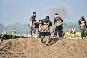 BIB: 165
                            <button type="button" onclick="openModal(7246818)" class="btn btn-primary btn-sm float-right btn-popup" data-toggle="modal" data-target=".modal-high-quality">
                        <i class="fas fa-shopping-cart"></i> Add to Cart
                    </button>
                                            <button type="button" onclick="isThisMe(7246818, true)" class="btn btn-success btn-sm float-right btn-popup btn-isme hidden" data-toggle="tooltip" data-placement="bottom" title="นี่คือรูปของคุณใช่ไหม คลิกที่นี่เพื่อเอาเข้าอัลบั้ม">
                        <i class="fas fa-plus"></i> Add to album
                    </button>
                    <button type="button" onclick="isThisMe(7246818, false)" class="btn btn-warning btn-sm float-right btn-popup btn-isnotme hidden">
                        <i class="fas fa-ban"></i> Remove from album
                    </button>