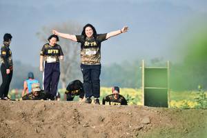 BIB: 121
                            <button type="button" onclick="openModal(7247017)" class="btn btn-primary btn-sm float-right btn-popup" data-toggle="modal" data-target=".modal-high-quality">
                        <i class="fas fa-shopping-cart"></i> Add to Cart
                    </button>
                                            <button type="button" onclick="isThisMe(7247017, true)" class="btn btn-success btn-sm float-right btn-popup btn-isme hidden" data-toggle="tooltip" data-placement="bottom" title="นี่คือรูปของคุณใช่ไหม คลิกที่นี่เพื่อเอาเข้าอัลบั้ม">
                        <i class="fas fa-plus"></i> Add to album
                    </button>
                    <button type="button" onclick="isThisMe(7247017, false)" class="btn btn-warning btn-sm float-right btn-popup btn-isnotme hidden">
                        <i class="fas fa-ban"></i> Remove from album
                    </button>