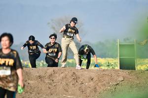 BIB: 3106
                            <button type="button" onclick="openModal(7247057)" class="btn btn-primary btn-sm float-right btn-popup" data-toggle="modal" data-target=".modal-high-quality">
                        <i class="fas fa-shopping-cart"></i> Add to Cart
                    </button>
                                            <button type="button" onclick="isThisMe(7247057, true)" class="btn btn-success btn-sm float-right btn-popup btn-isme hidden" data-toggle="tooltip" data-placement="bottom" title="นี่คือรูปของคุณใช่ไหม คลิกที่นี่เพื่อเอาเข้าอัลบั้ม">
                        <i class="fas fa-plus"></i> Add to album
                    </button>
                    <button type="button" onclick="isThisMe(7247057, false)" class="btn btn-warning btn-sm float-right btn-popup btn-isnotme hidden">
                        <i class="fas fa-ban"></i> Remove from album
                    </button>