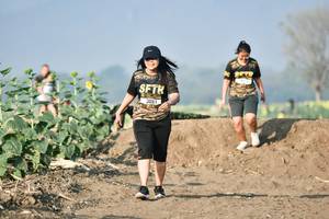 BIB: 3081
                            <button type="button" onclick="openModal(7246896)" class="btn btn-primary btn-sm float-right btn-popup" data-toggle="modal" data-target=".modal-high-quality">
                        <i class="fas fa-shopping-cart"></i> Add to Cart
                    </button>
                                            <button type="button" onclick="isThisMe(7246896, true)" class="btn btn-success btn-sm float-right btn-popup btn-isme hidden" data-toggle="tooltip" data-placement="bottom" title="นี่คือรูปของคุณใช่ไหม คลิกที่นี่เพื่อเอาเข้าอัลบั้ม">
                        <i class="fas fa-plus"></i> Add to album
                    </button>
                    <button type="button" onclick="isThisMe(7246896, false)" class="btn btn-warning btn-sm float-right btn-popup btn-isnotme hidden">
                        <i class="fas fa-ban"></i> Remove from album
                    </button>