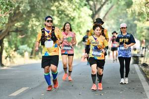 BIB: 7293
                            <button type="button" onclick="openModal(7247263)" class="btn btn-primary btn-sm float-right btn-popup" data-toggle="modal" data-target=".modal-high-quality">
                        <i class="fas fa-shopping-cart"></i> Add to Cart
                    </button>
                                            <button type="button" onclick="isThisMe(7247263, true)" class="btn btn-success btn-sm float-right btn-popup btn-isme hidden" data-toggle="tooltip" data-placement="bottom" title="นี่คือรูปของคุณใช่ไหม คลิกที่นี่เพื่อเอาเข้าอัลบั้ม">
                        <i class="fas fa-plus"></i> Add to album
                    </button>
                    <button type="button" onclick="isThisMe(7247263, false)" class="btn btn-warning btn-sm float-right btn-popup btn-isnotme hidden">
                        <i class="fas fa-ban"></i> Remove from album
                    </button>