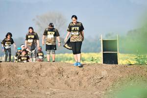 BIB: 2053
                            <button type="button" onclick="openModal(7246806)" class="btn btn-primary btn-sm float-right btn-popup" data-toggle="modal" data-target=".modal-high-quality">
                        <i class="fas fa-shopping-cart"></i> Add to Cart
                    </button>
                                            <button type="button" onclick="isThisMe(7246806, true)" class="btn btn-success btn-sm float-right btn-popup btn-isme hidden" data-toggle="tooltip" data-placement="bottom" title="นี่คือรูปของคุณใช่ไหม คลิกที่นี่เพื่อเอาเข้าอัลบั้ม">
                        <i class="fas fa-plus"></i> Add to album
                    </button>
                    <button type="button" onclick="isThisMe(7246806, false)" class="btn btn-warning btn-sm float-right btn-popup btn-isnotme hidden">
                        <i class="fas fa-ban"></i> Remove from album
                    </button>